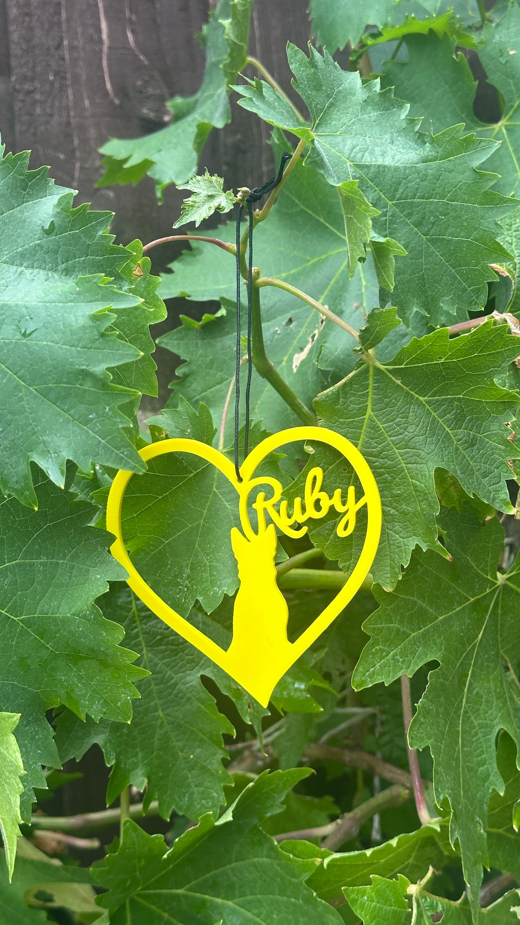 Personalised Pet Name Heart Hanging Sign | Custom Cat or Dog Silhouette Decor | Dachshund German Shepherd Labrador | Pet Memorial Gift